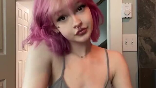Amputeekay Onlyfans – Showing nipples under thin shirt!!!