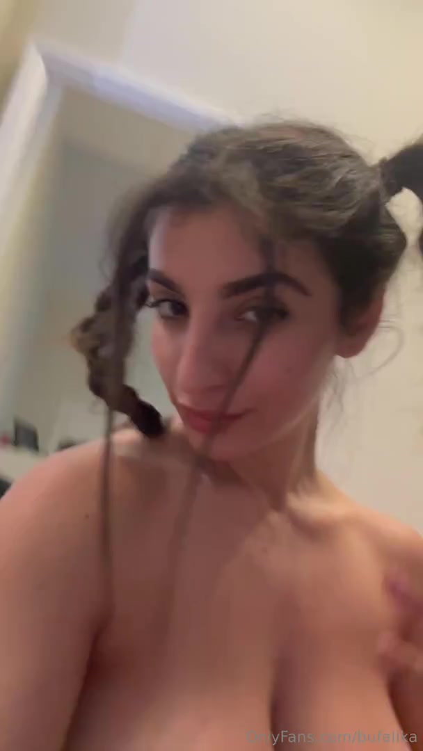 Ika D’Auria Aka Bufalika Nude Showing Off Her Big Boobs